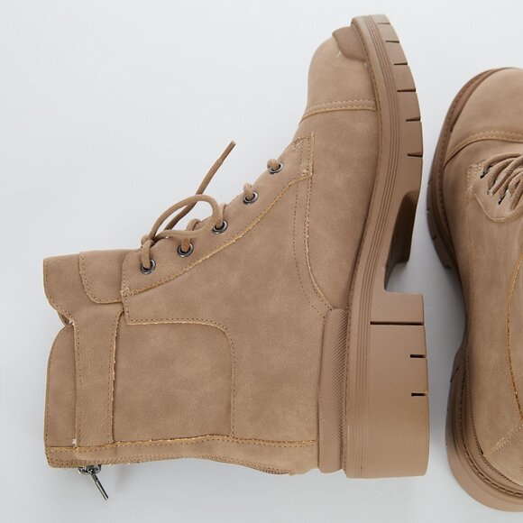 MIA Elora Leather Combat Lace Up Bootie in Tan Women's Size 11 NWT - Picture 6 of 9